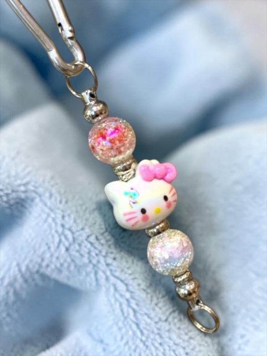Alaska Wild Rose Designs Accessories - Hello Kitty Pink Beaded Keychain, bag, & Backpack clasp